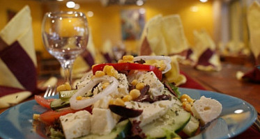 Antica Bar Restaurant Bole አንቲካ ባርና ሬስቶራንት ቦሌ Comida