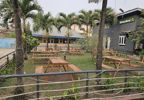 Xela Hotels, Ile-ife outside