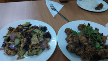 Lǜ Dǎo Cān Tīng Comida