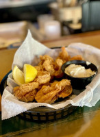 R Bar Restaurant Brew House food