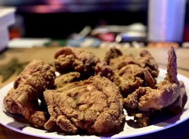 R Bar Restaurant Brew House food