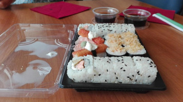Zikoto Sushi Comida