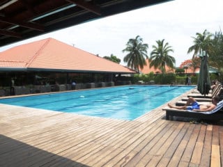 Riviera Royal Resort Casino